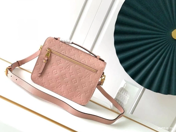 WIS Vuitton Pochette Metis Louis 1115